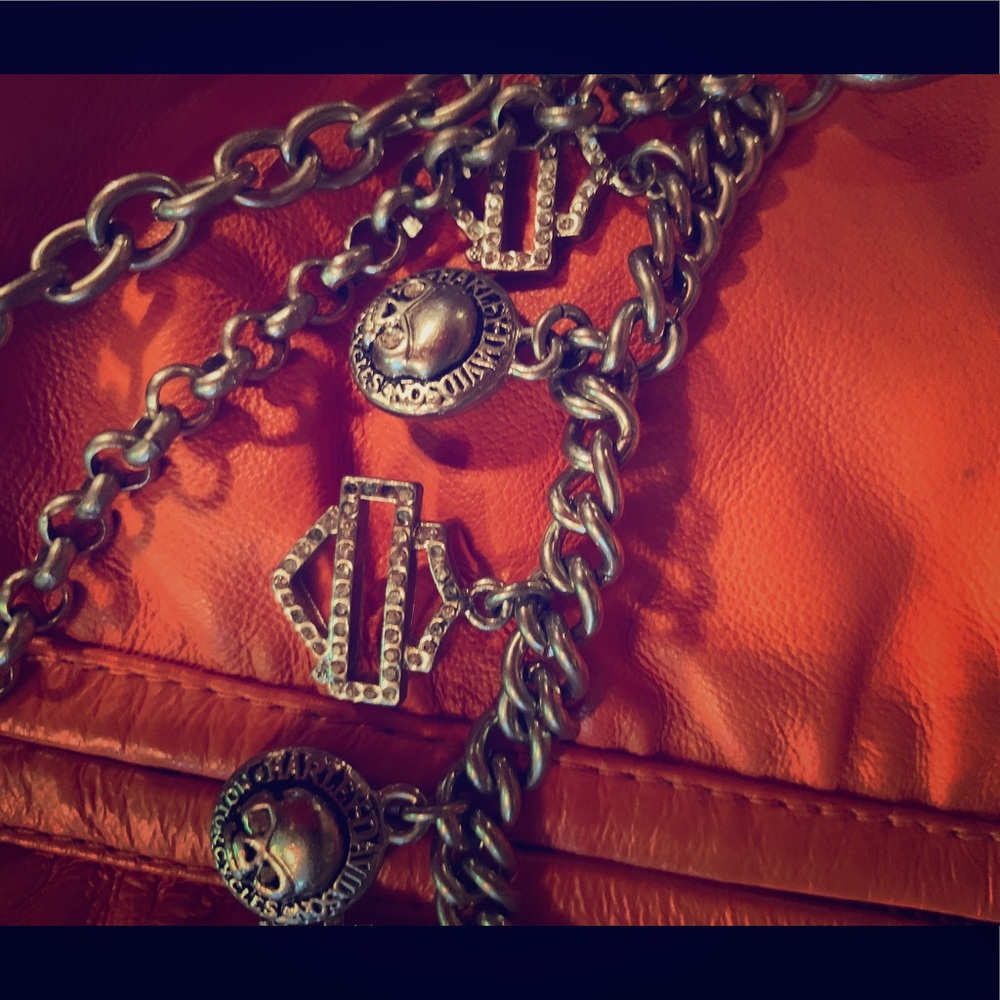 HARLEY DAVIDSON
